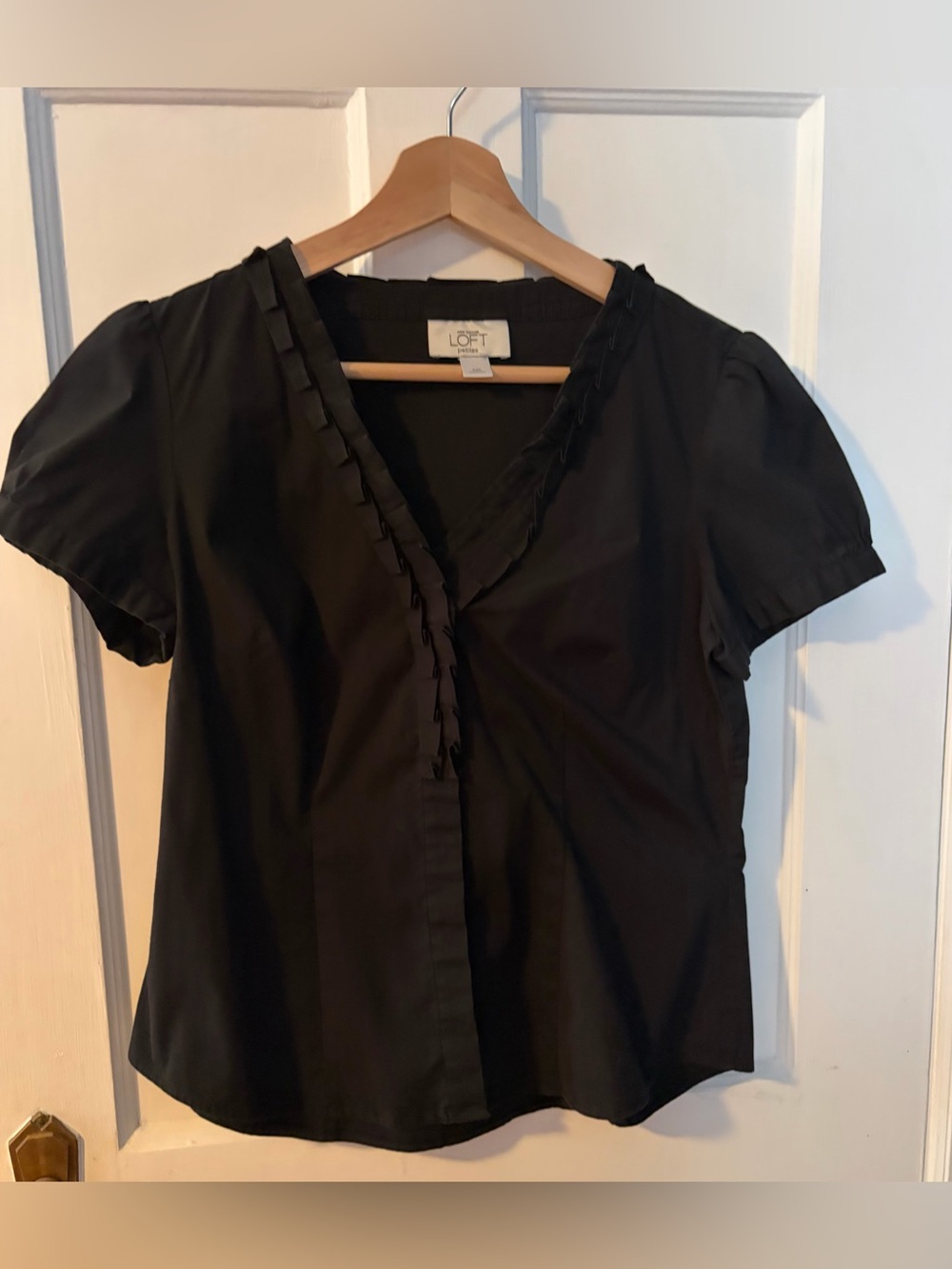 PRICE DROP! LOFT Black Short-Sleeve V-Neck Ruffle Trim Blouse